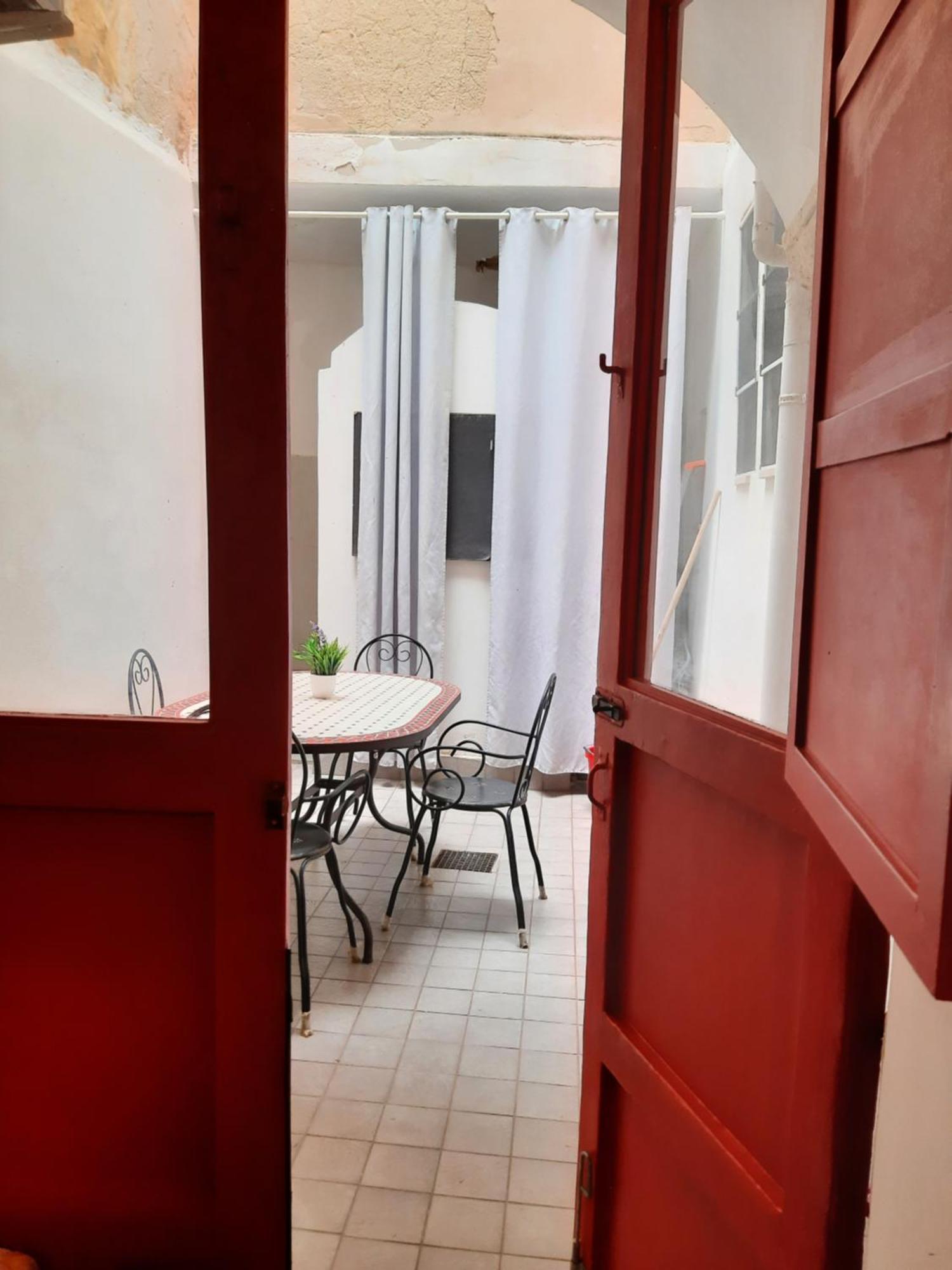 The King House Apartment Сиракуза Екстериор снимка